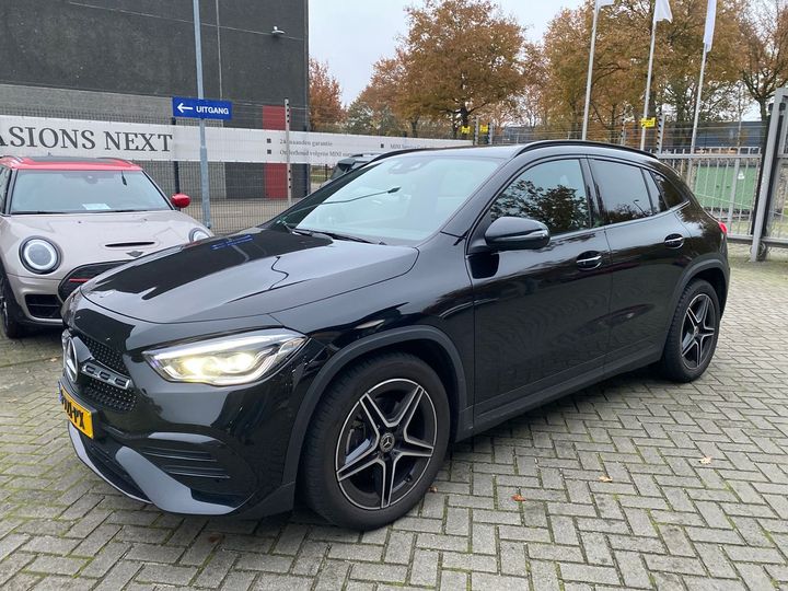 MERCEDES-BENZ GLA-KLASSE 2020 w1n2477871j165366