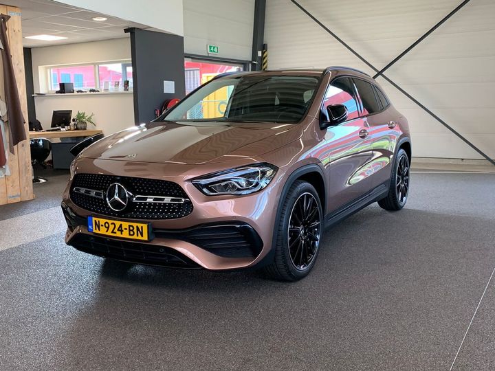 MERCEDES-BENZ GLA-KLASSE 2021 w1n2477871j293576