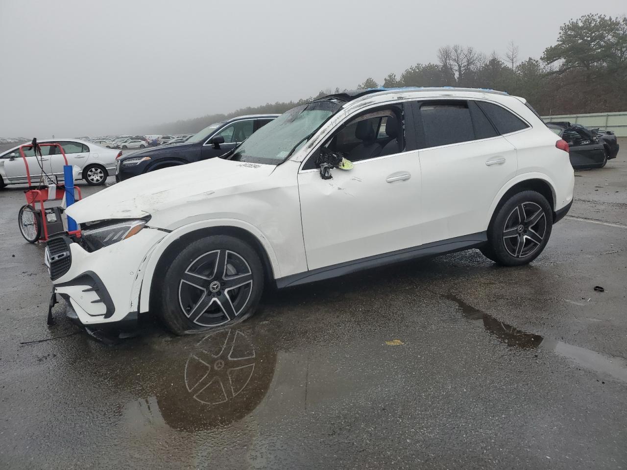 MERCEDES-BENZ GLC 2024 w1nkm4hb2rf112098