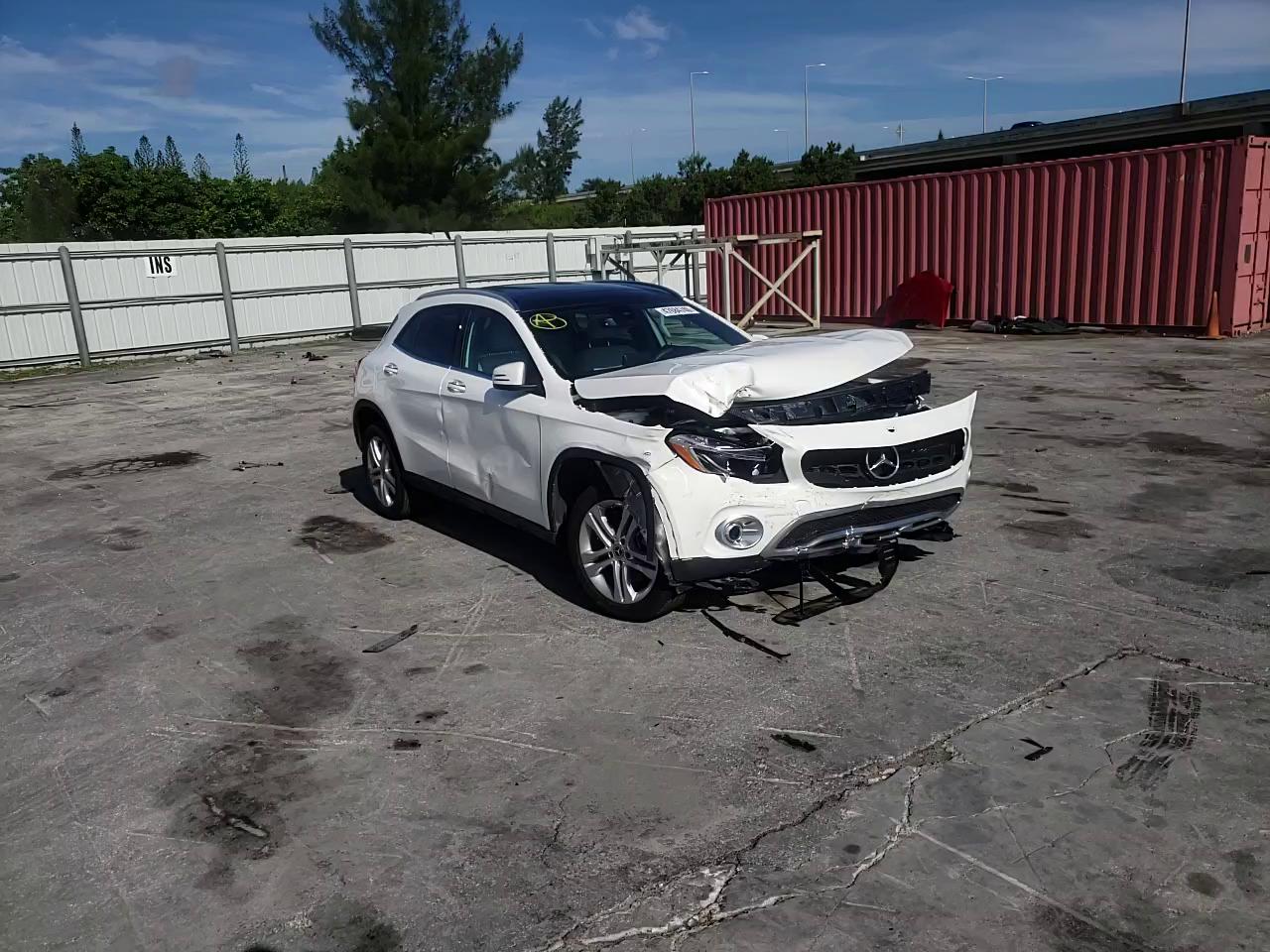 MERCEDES-BENZ GLA 250 2020 w1ntg4eb4lj700203