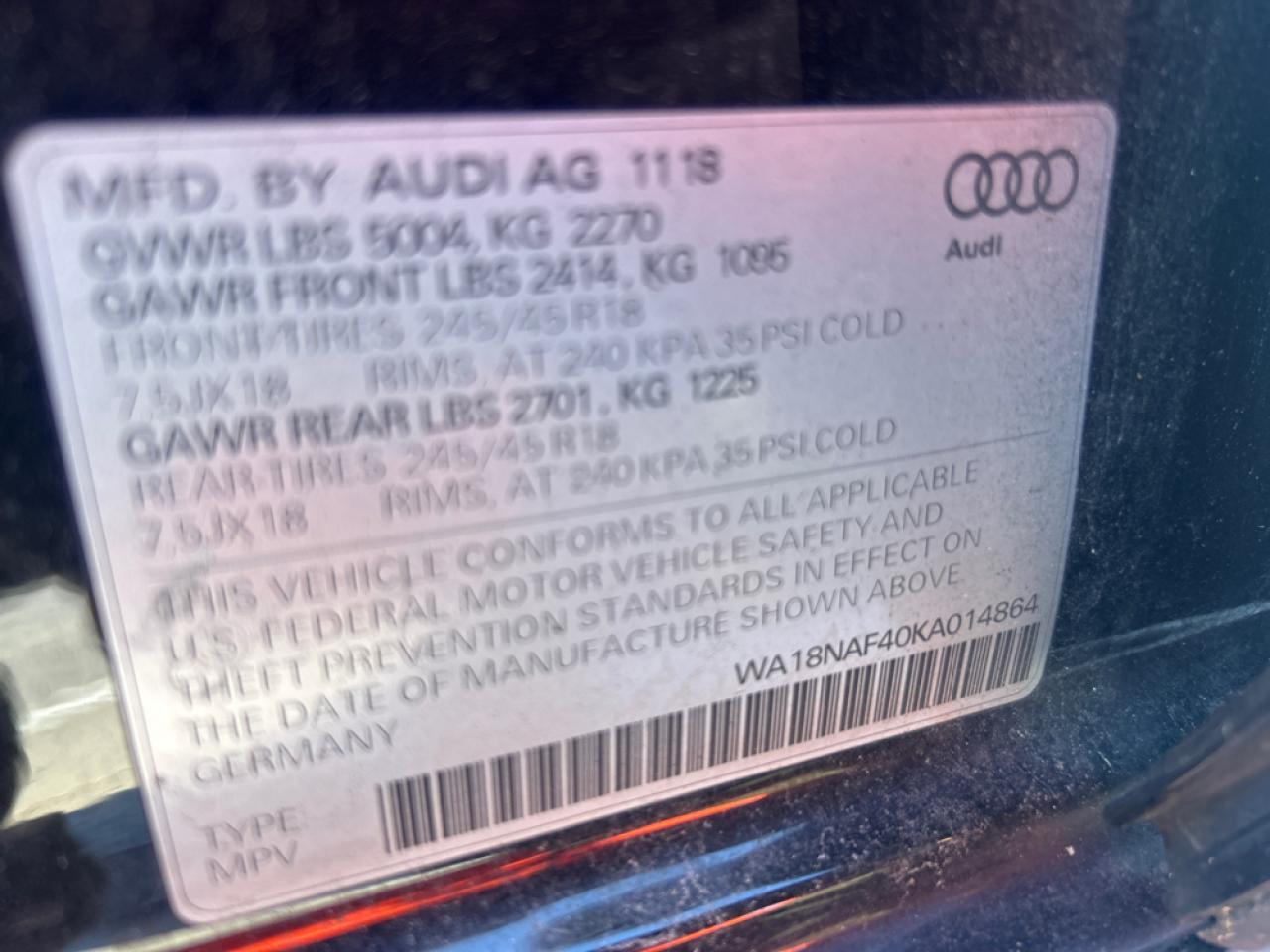 AUDI A4 2019 wa18naf40ka014864