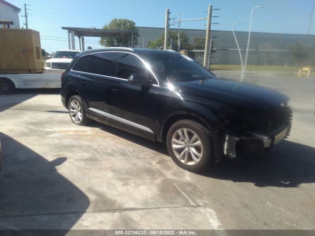 AUDI Q7 2017 wa1aaaf70hd025782