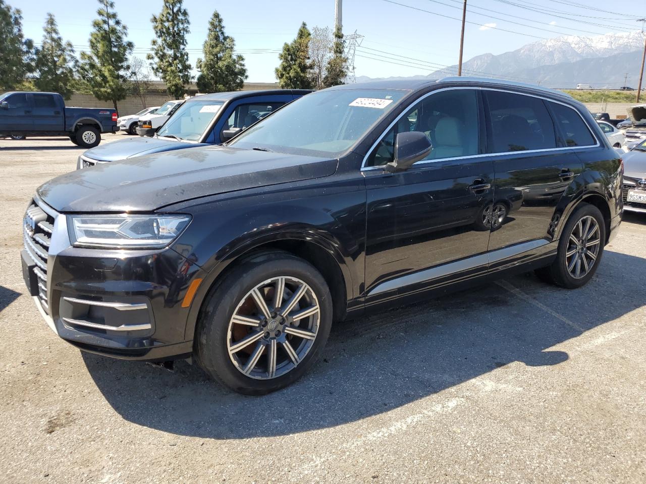 AUDI Q7 2017 wa1aaaf74hd006099