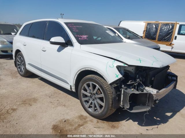 AUDI Q7 2017 wa1aaaf74hd039443