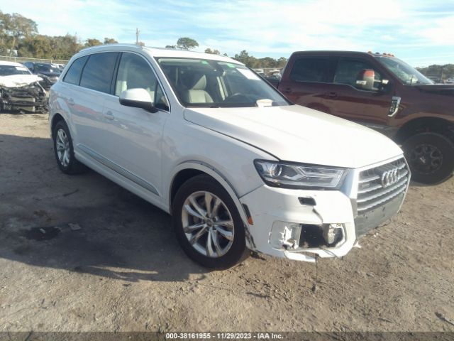 AUDI Q7 2017 wa1aaaf74hd057876