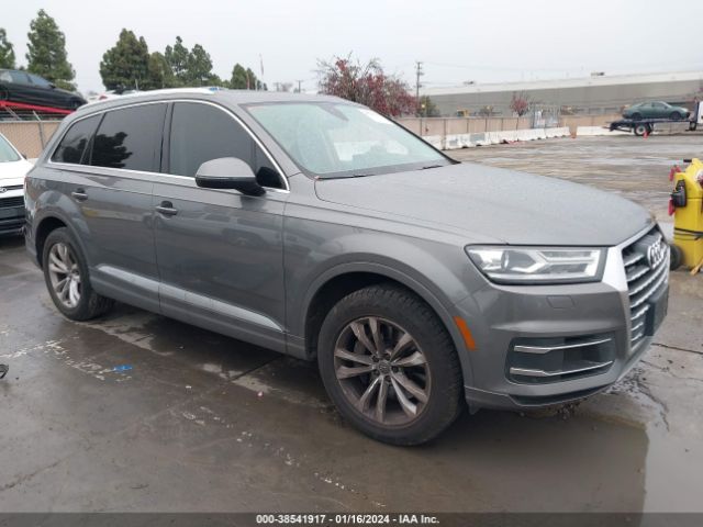 AUDI Q7 2017 wa1ahaf77hd037603