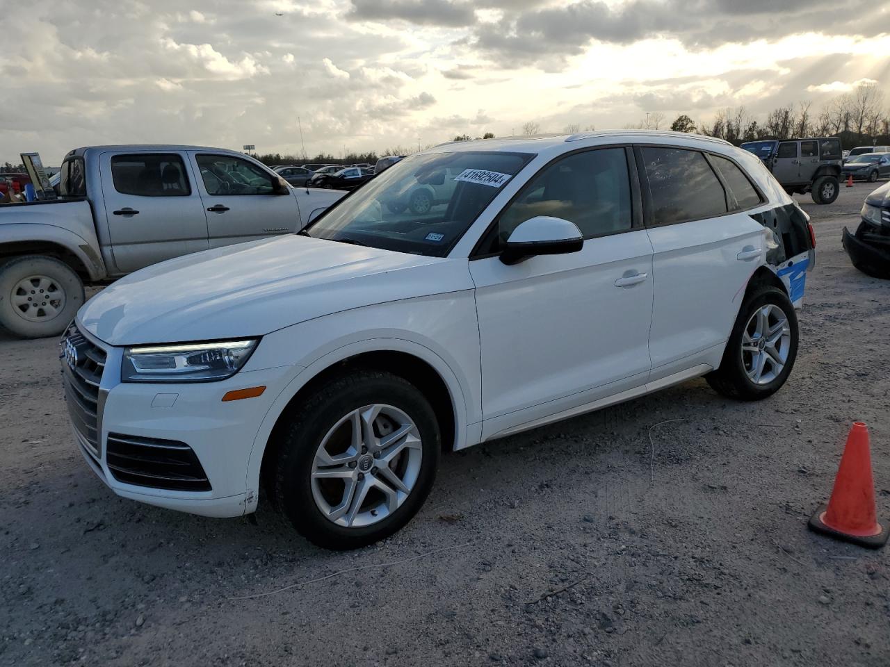 AUDI Q5 2018 wa1anafy2j2091961