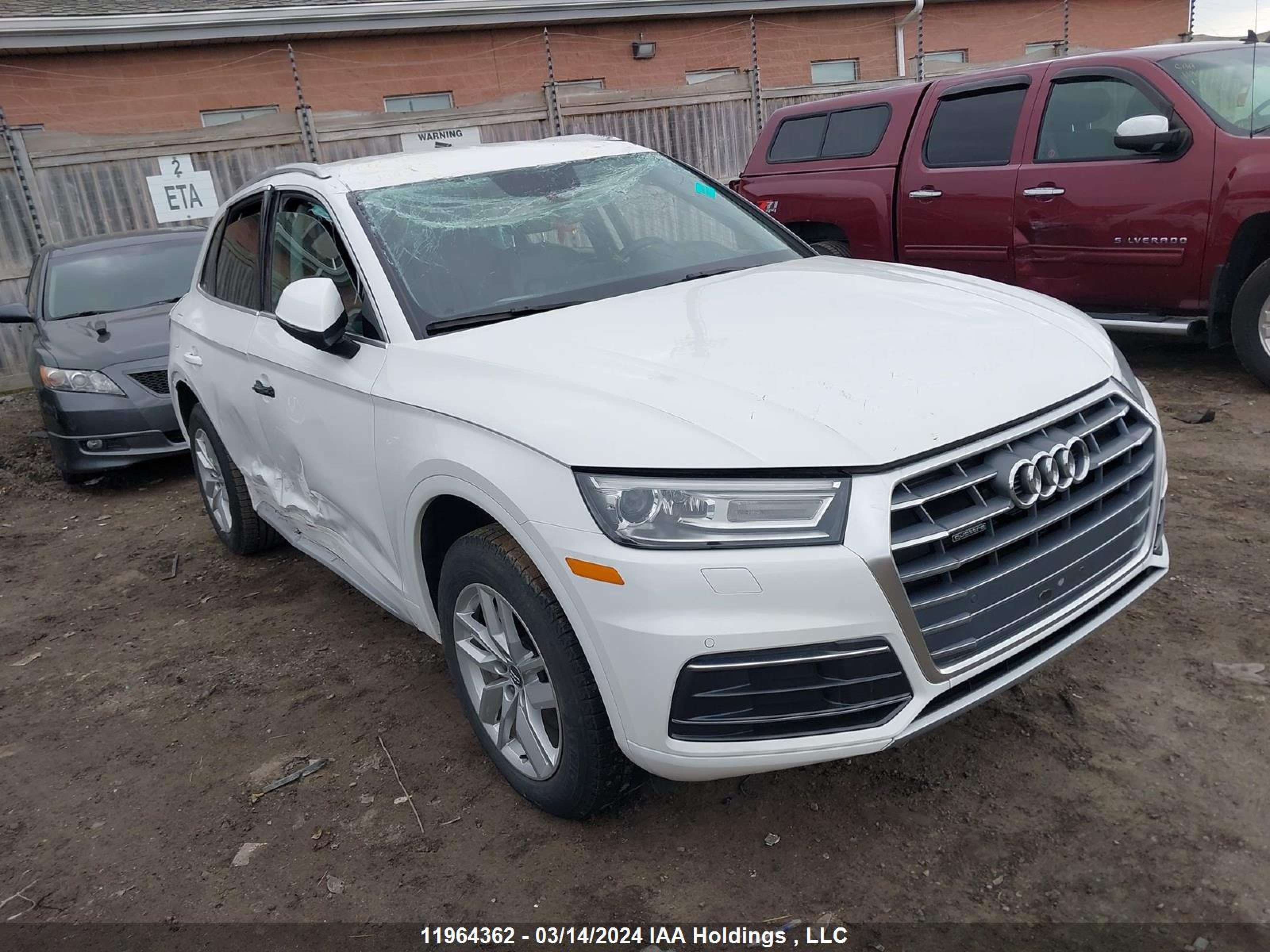 AUDI Q5 2018 wa1anafy3j2229376