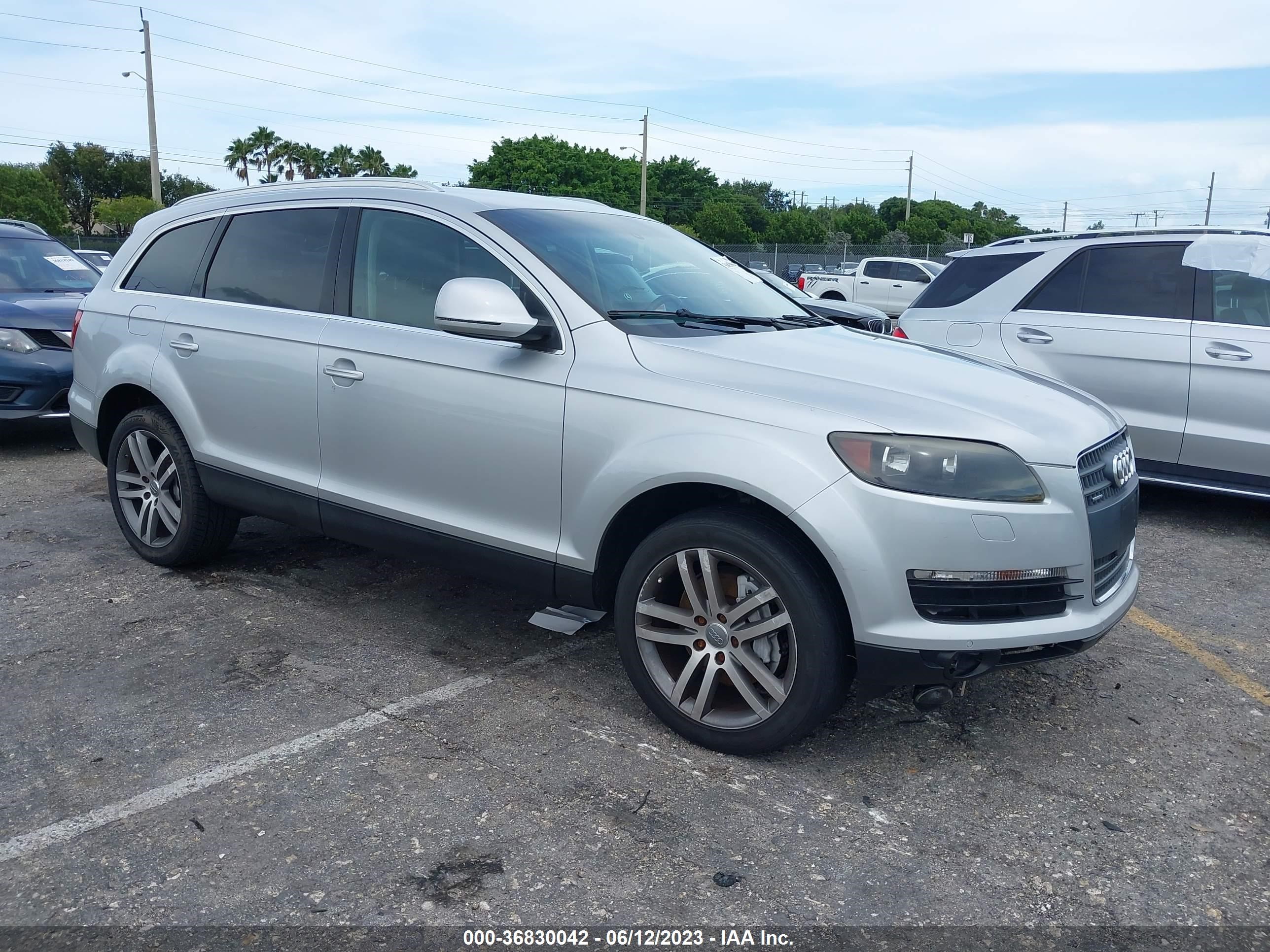 AUDI Q7 2009 wa1ay74l99d022427