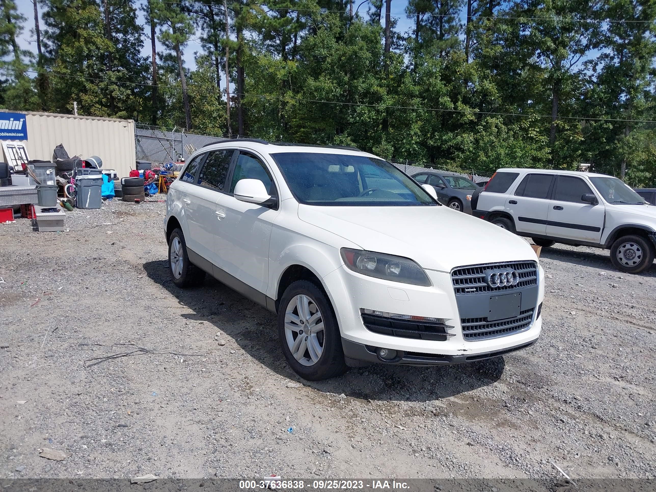 AUDI Q7 2008 wa1ay74lx8d008289