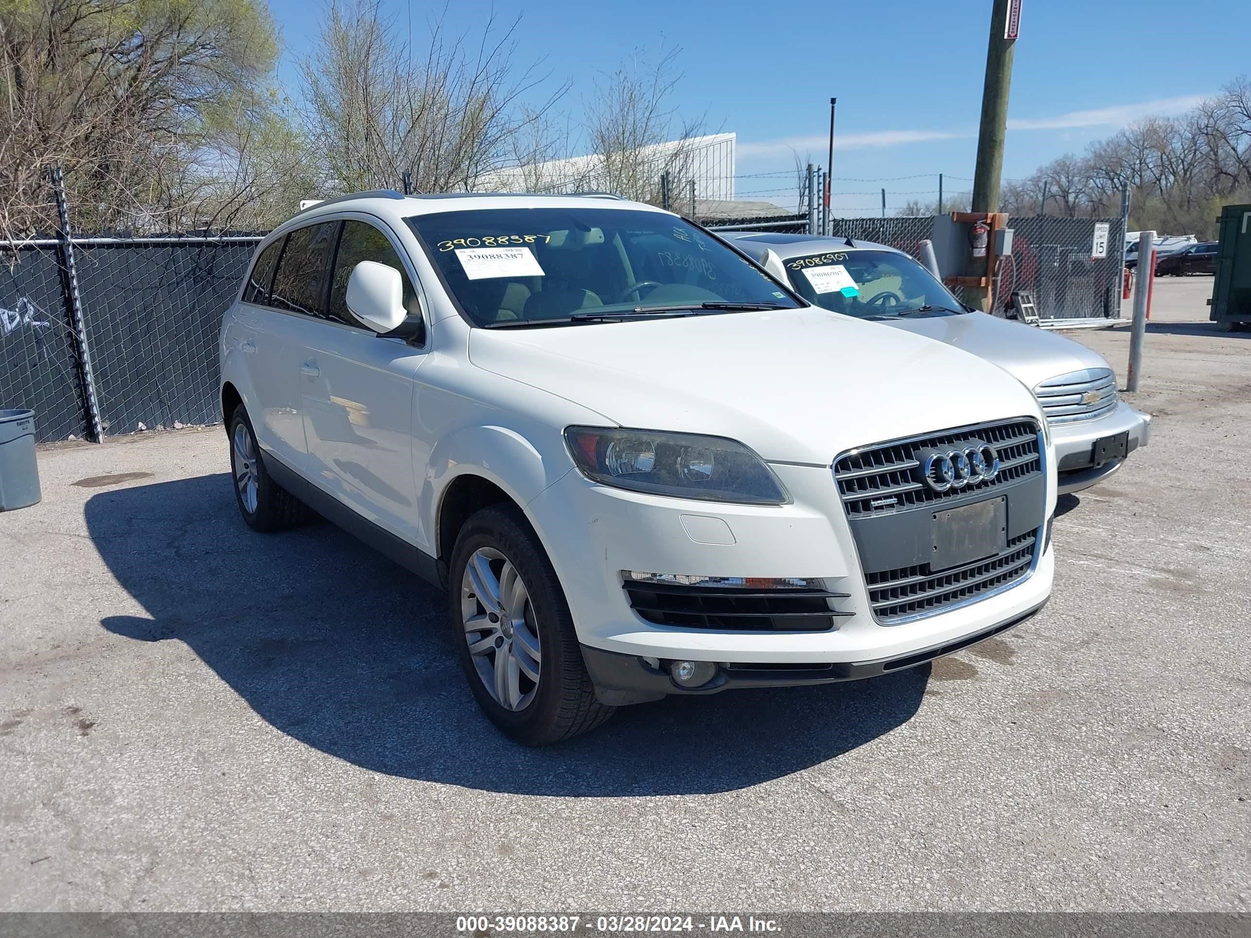 AUDI Q7 2009 wa1ay74lx9d020699