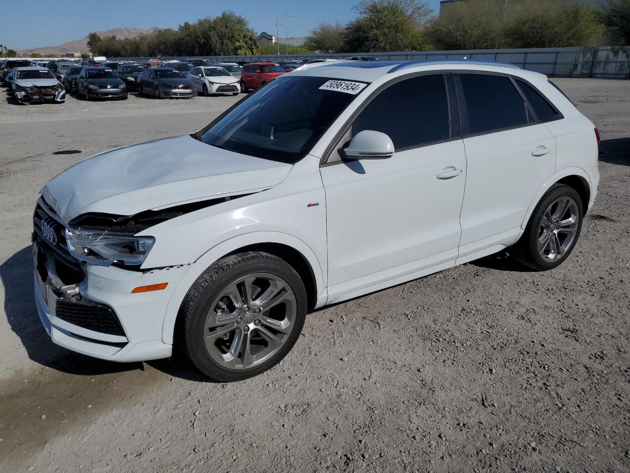 AUDI Q3 2018 wa1bccfs1jr022218