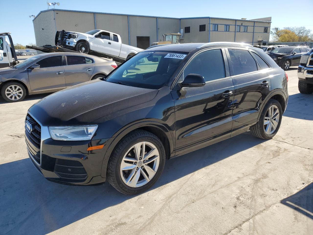 AUDI Q3 2017 wa1bccfs2hr002814