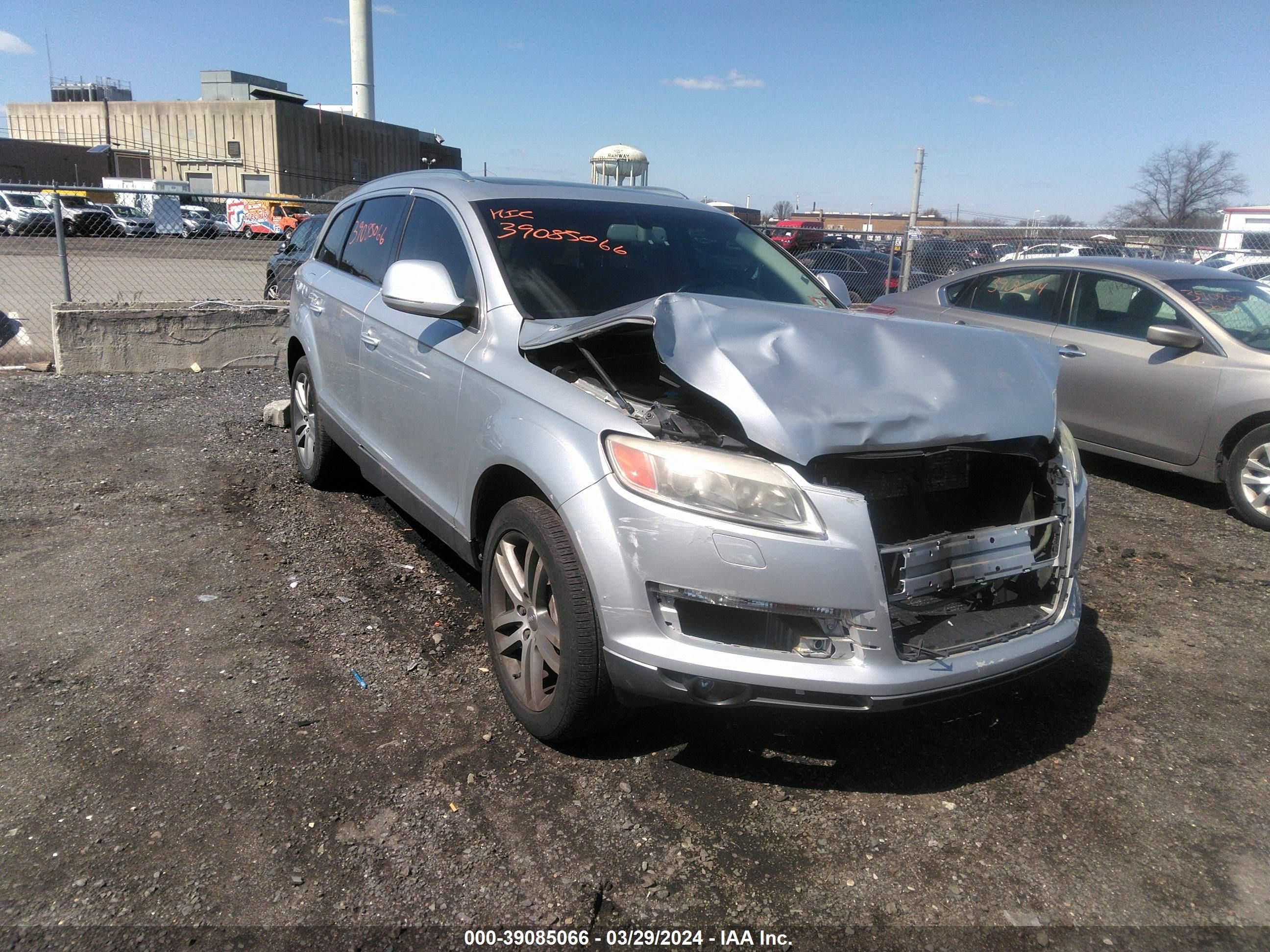 AUDI Q7 2007 wa1bv74lx7d072120