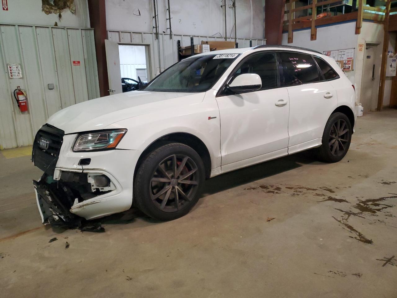 AUDI SQ5 2016 wa1ccafp8ga135367