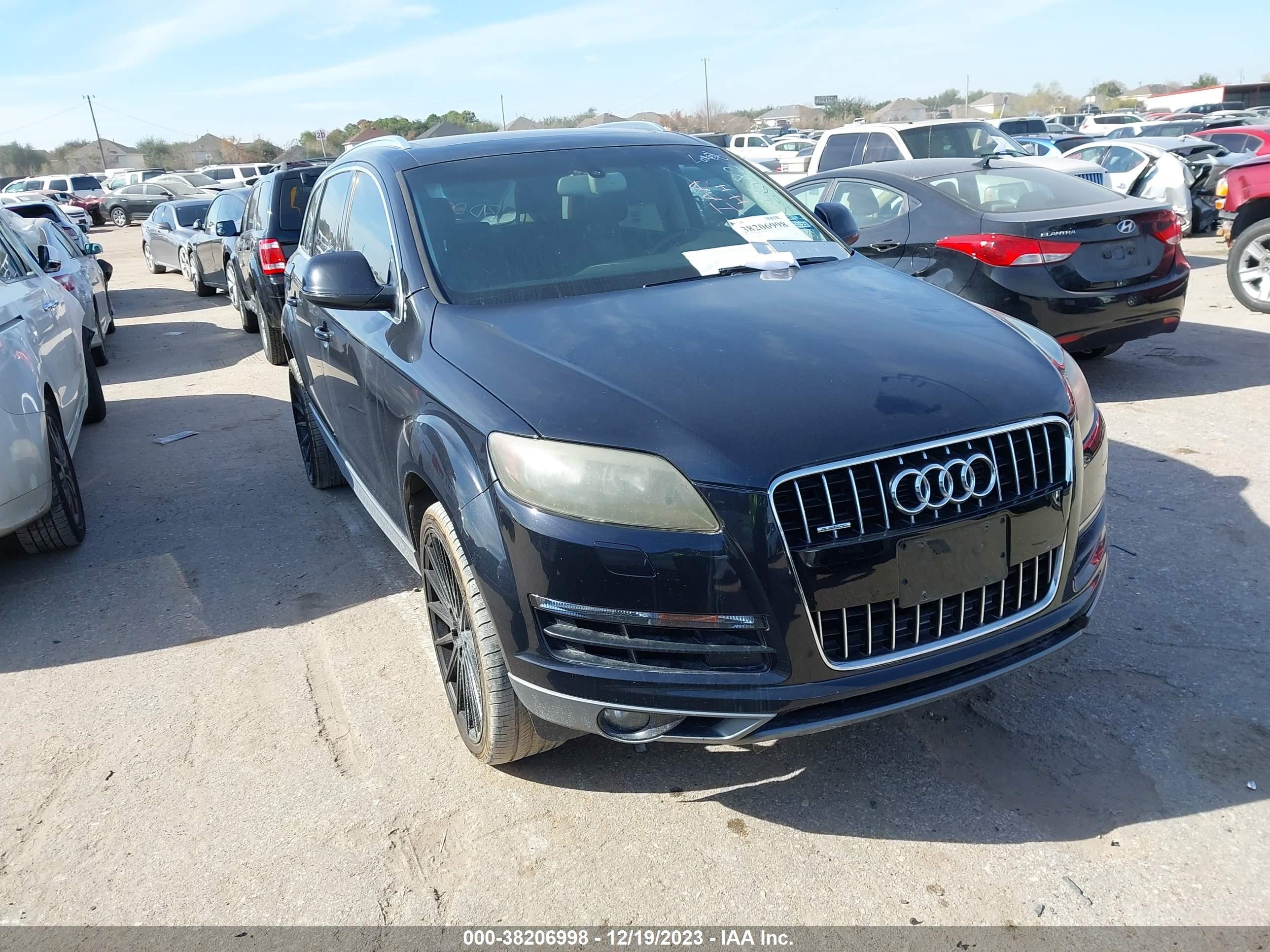 AUDI Q7 2011 wa1cgafe6bd006828