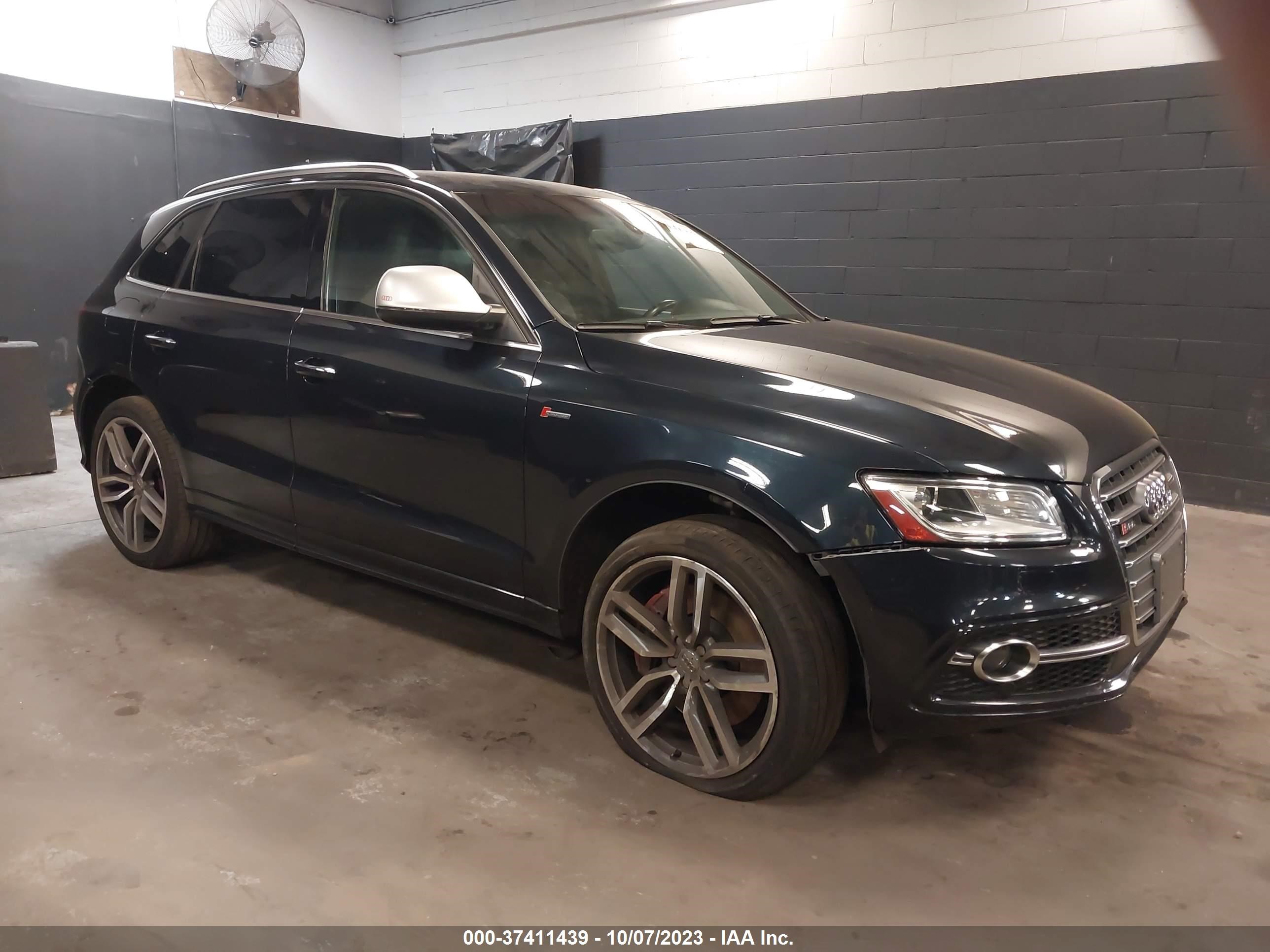 AUDI SQ5 2015 wa1cgafp1fa053208