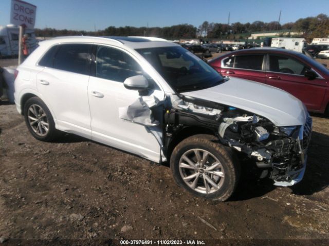 AUDI Q3 2021 wa1decf34m1043191