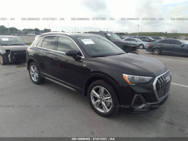 AUDI Q3 2021 wa1decf38m1095276