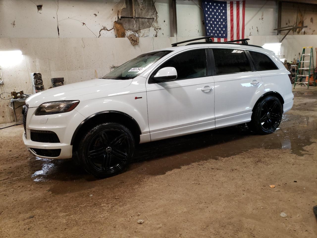 AUDI Q7 2013 wa1dgbfe2dd006418