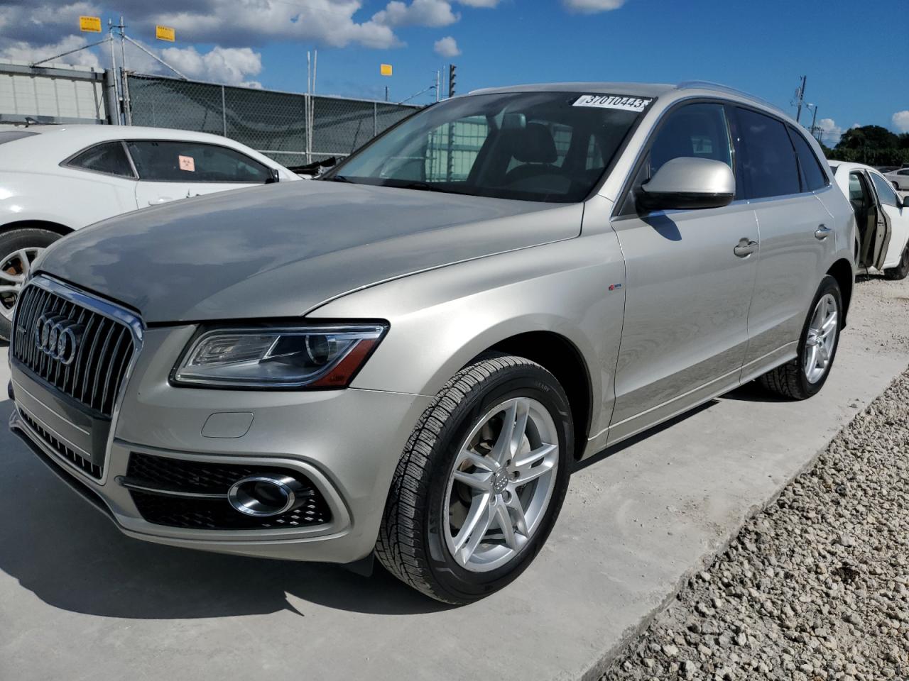 AUDI Q5 2015 wa1dgbfp7fa046239