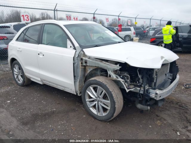 AUDI Q3 2017 wa1eccfs8hr014642