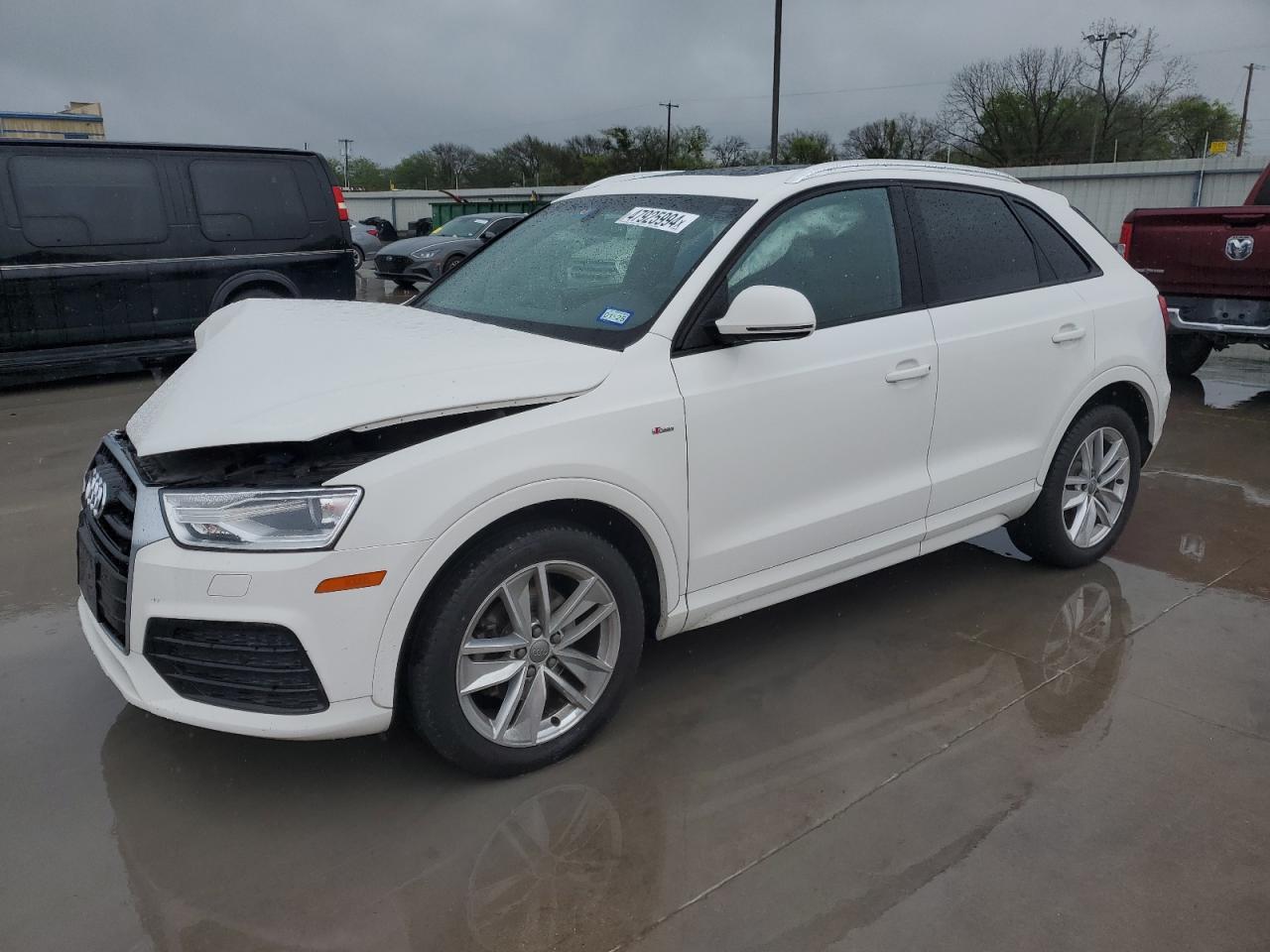 AUDI Q3 2018 wa1eccfsxjr017323