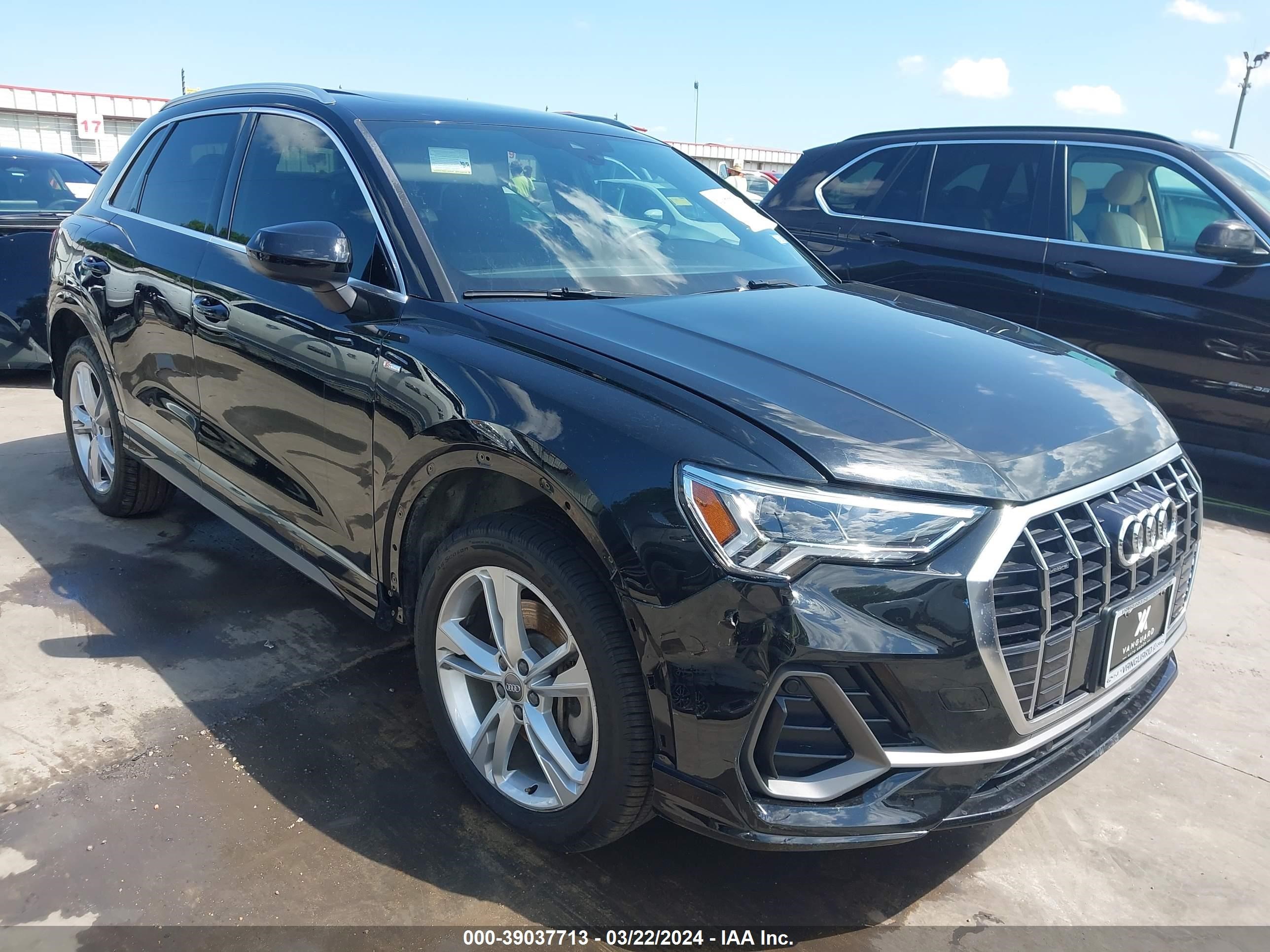 AUDI Q3 2019 wa1eecf30k1065240