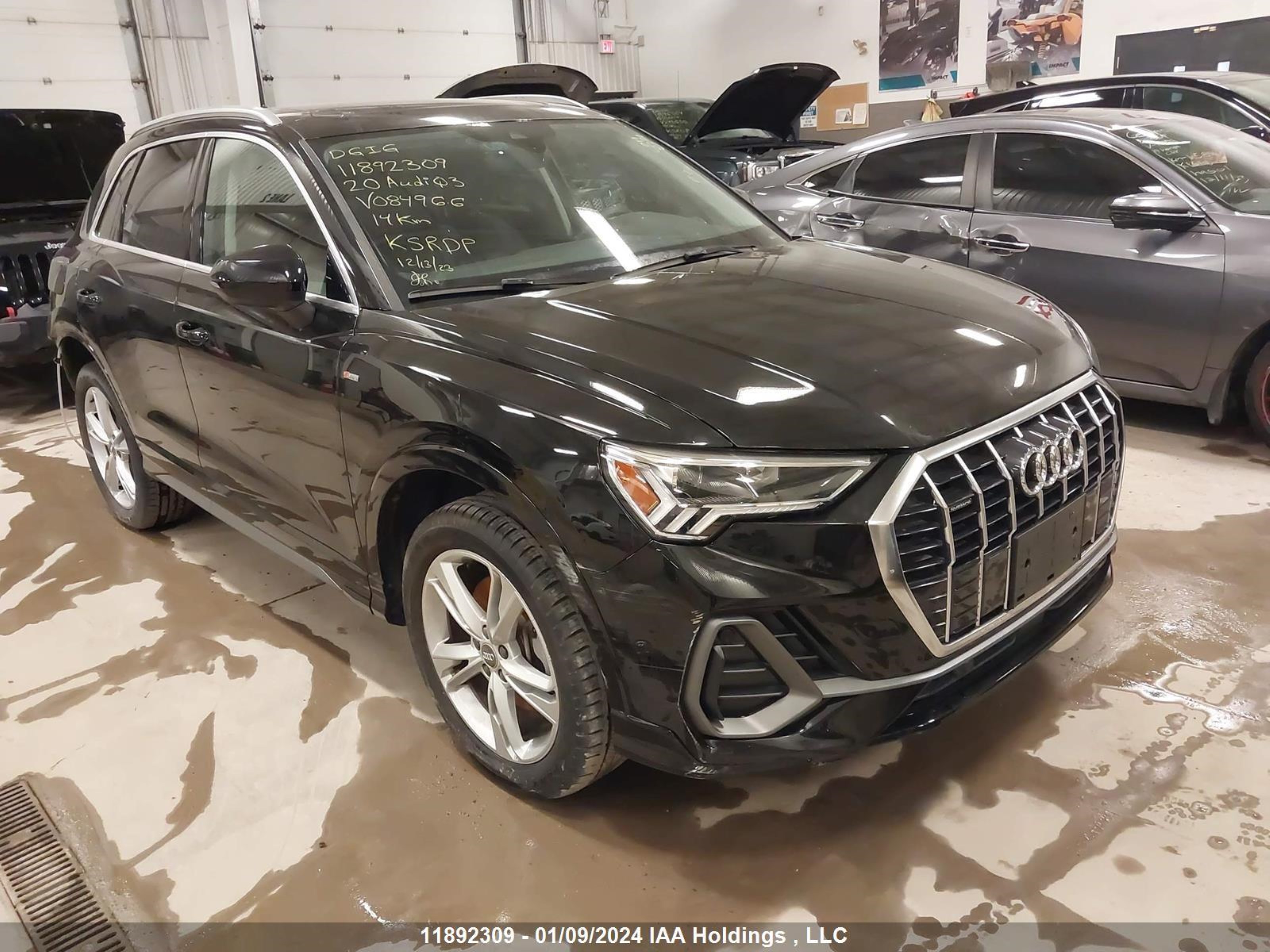 AUDI Q3 2020 wa1eecf37l1084966