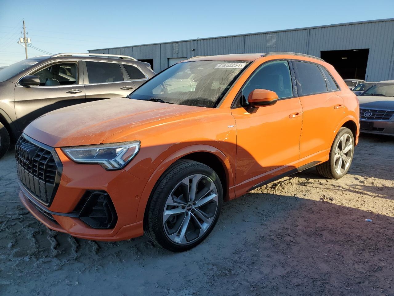 AUDI Q3 2021 wa1eecf37m1153270