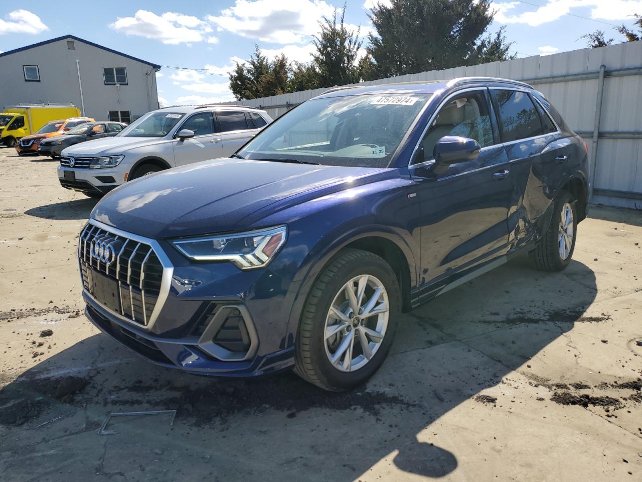 AUDI Q3 2021 wa1eecf38m1033719