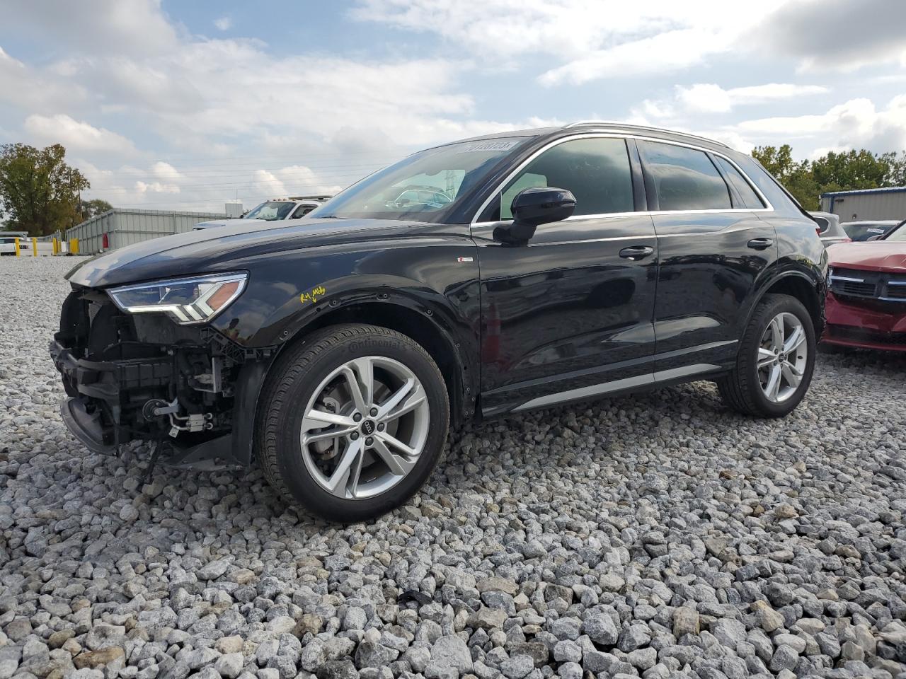 AUDI Q3 2022 wa1eecf3xn1147271