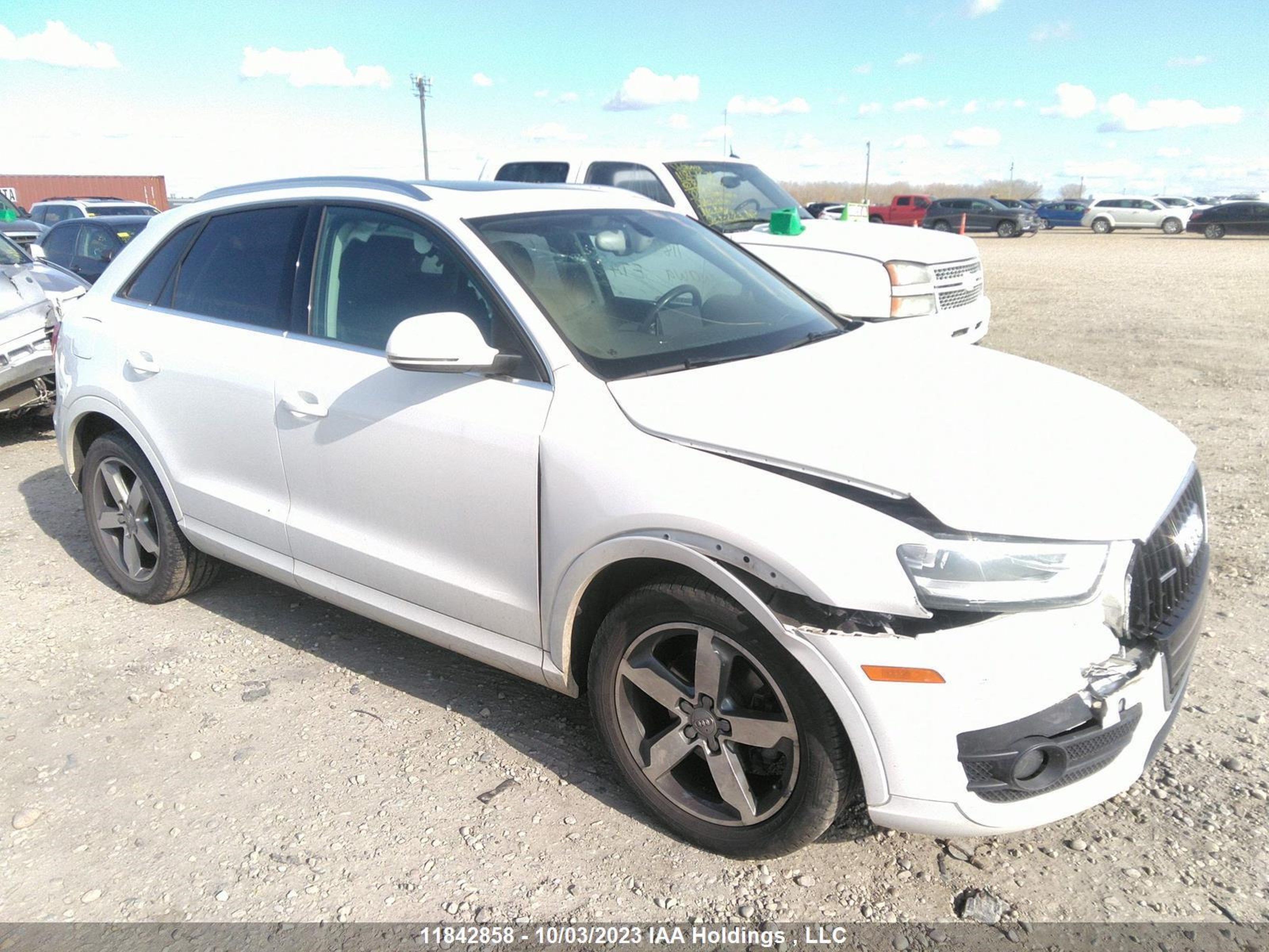 AUDI Q3 2015 wa1efefs1fr012473