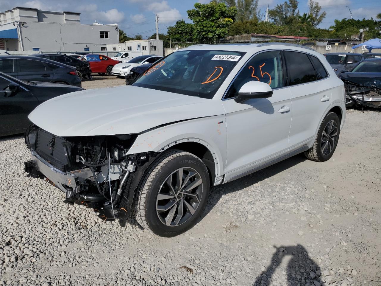 AUDI Q5 2024 wa1faafy9r2046772