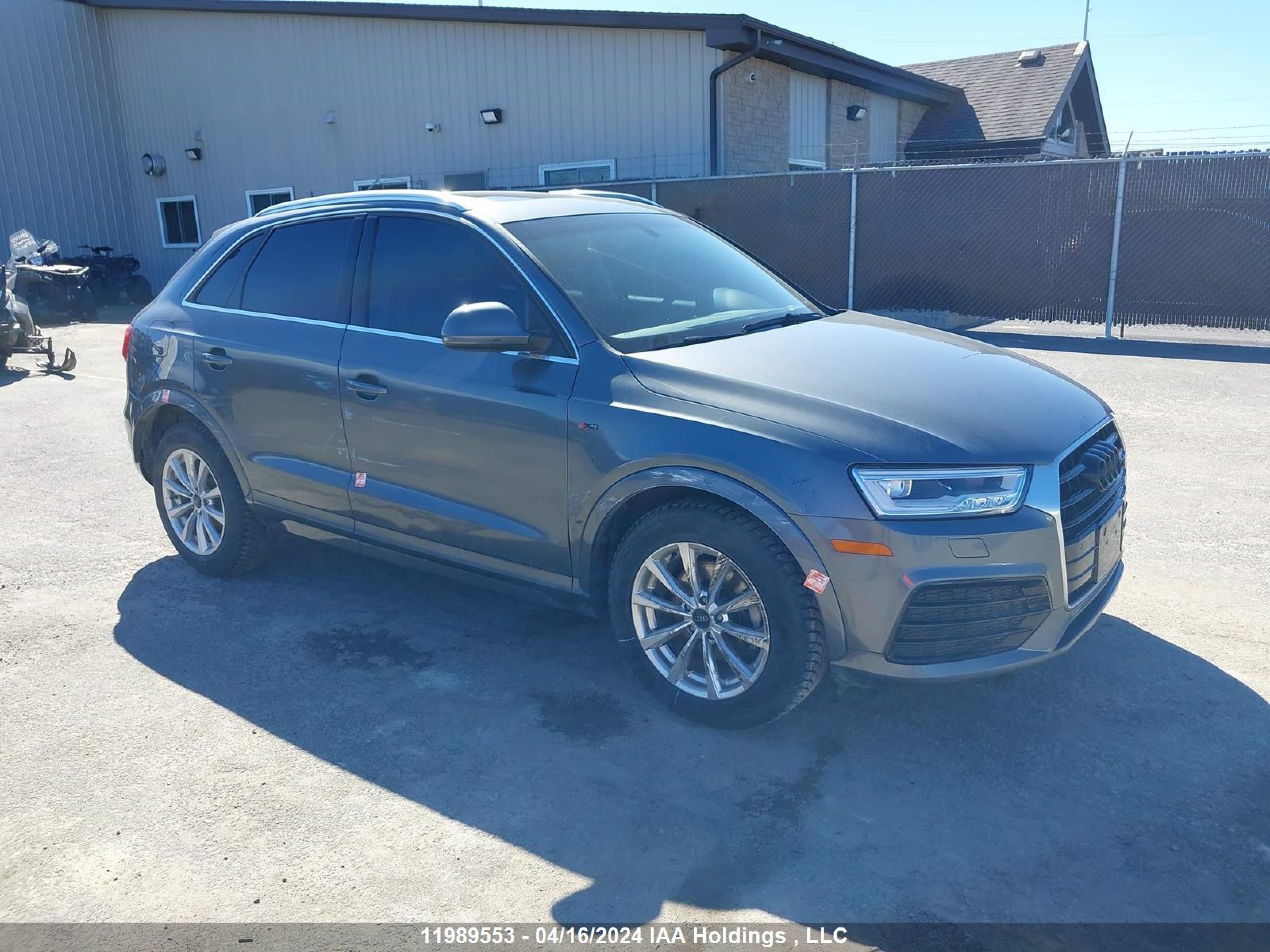 AUDI Q3 2017 wa1gccfs0hr004499