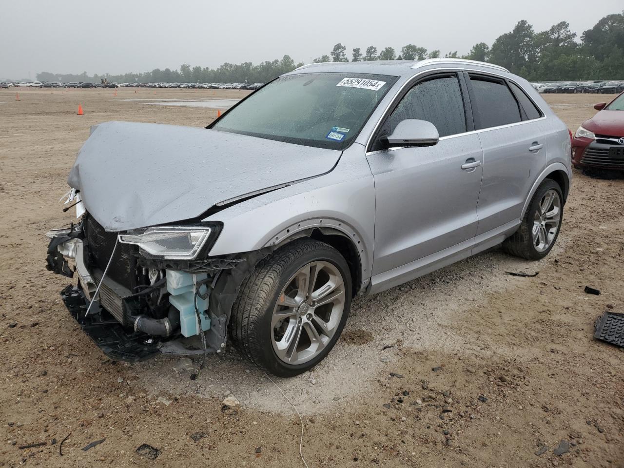 AUDI Q3 2017 wa1hccfsxhr010637