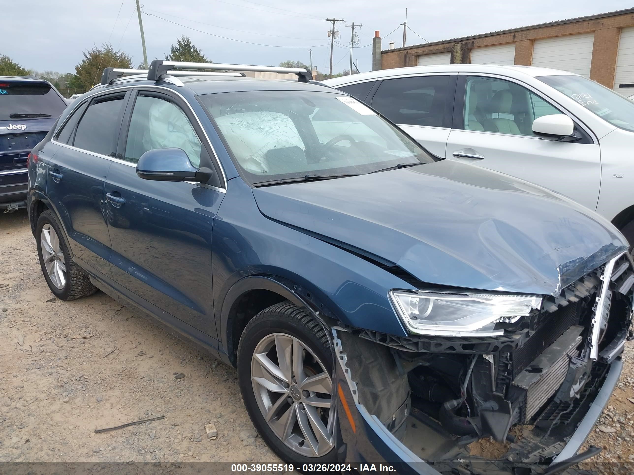 AUDI Q3 2017 wa1jccfs5hr005055