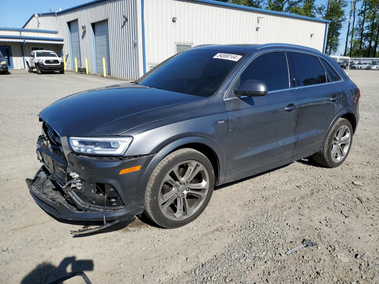 AUDI Q3 2018 wa1jccfs5jr018006