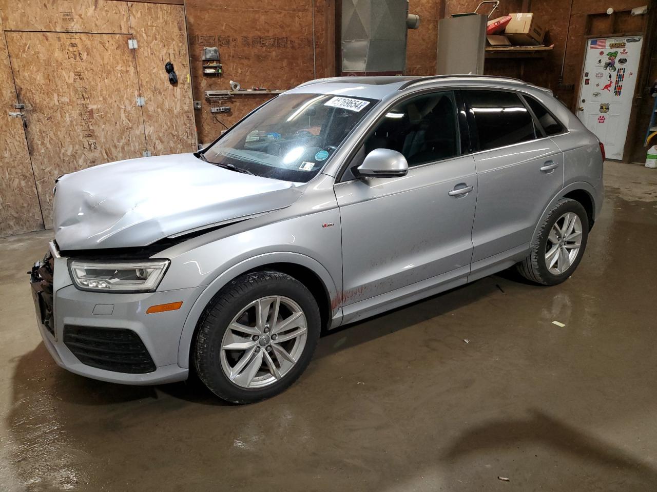 AUDI Q3 2018 wa1jccfs8jr010126