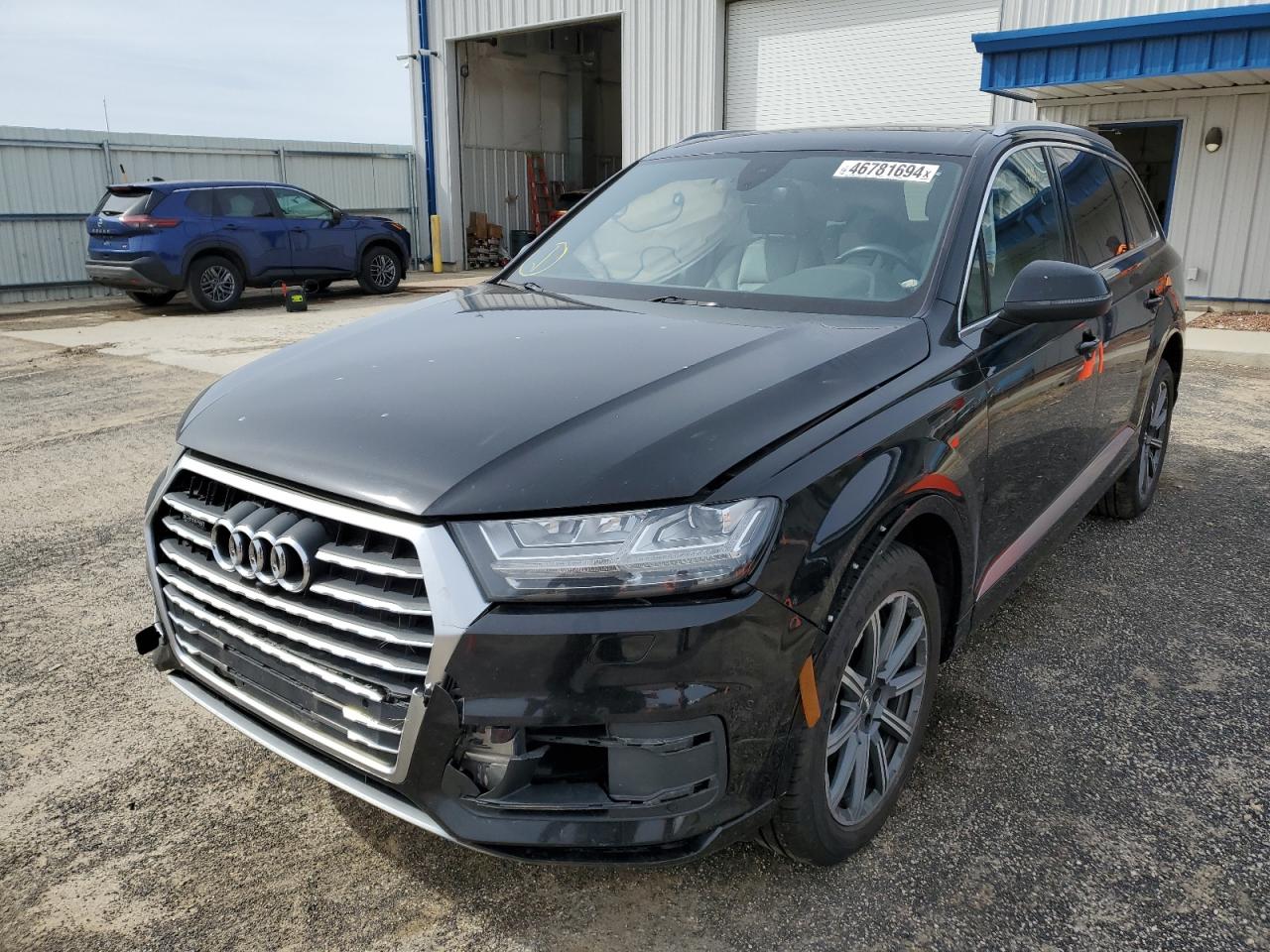 AUDI Q7 2017 wa1laaf70hd057818