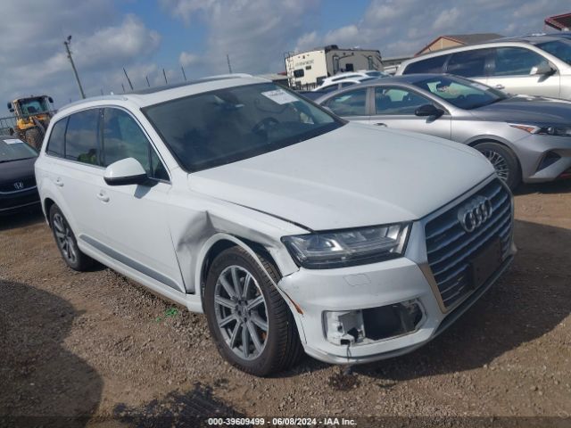 AUDI Q7 2019 wa1laaf71kd003287