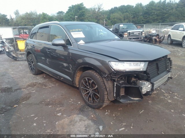 AUDI Q7 2019 wa1laaf71kd032885