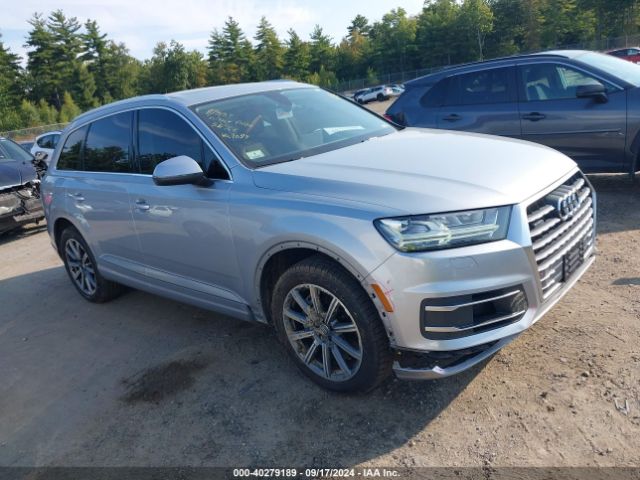 AUDI Q7 2019 wa1laaf72kd001094