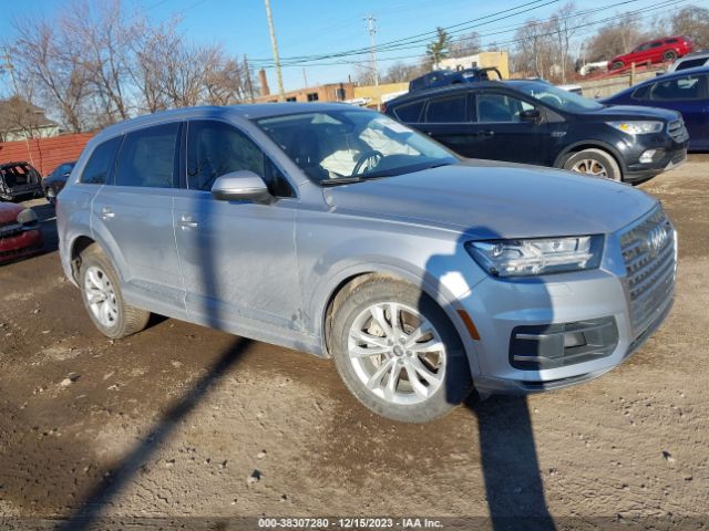 AUDI Q7 2019 wa1laaf72kd043541