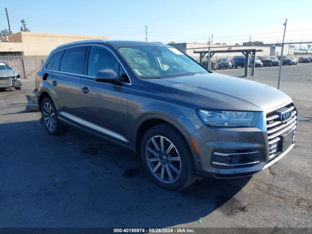 AUDI Q7 2019 wa1laaf73kd007664