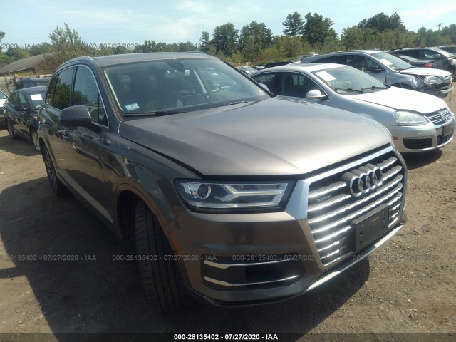 AUDI Q7 2017 wa1laaf74hd000084