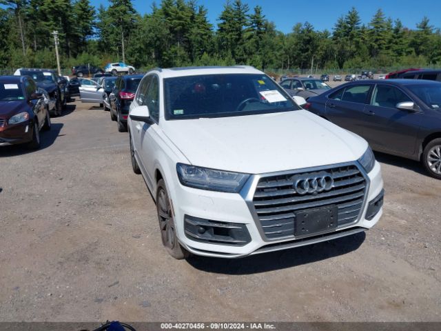 AUDI Q7 2019 wa1laaf76kd000319