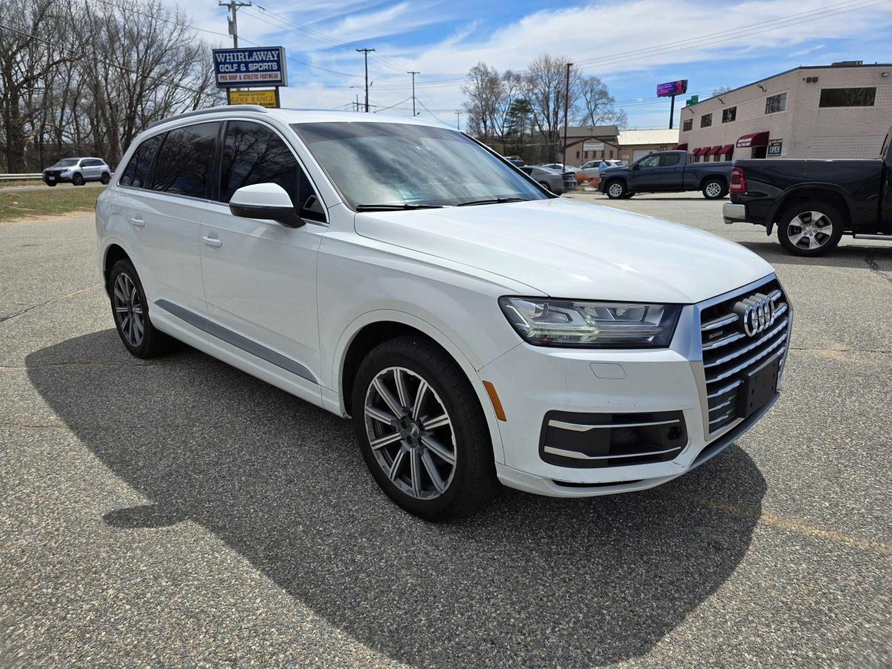 AUDI Q7 2017 wa1laaf7xhd035311