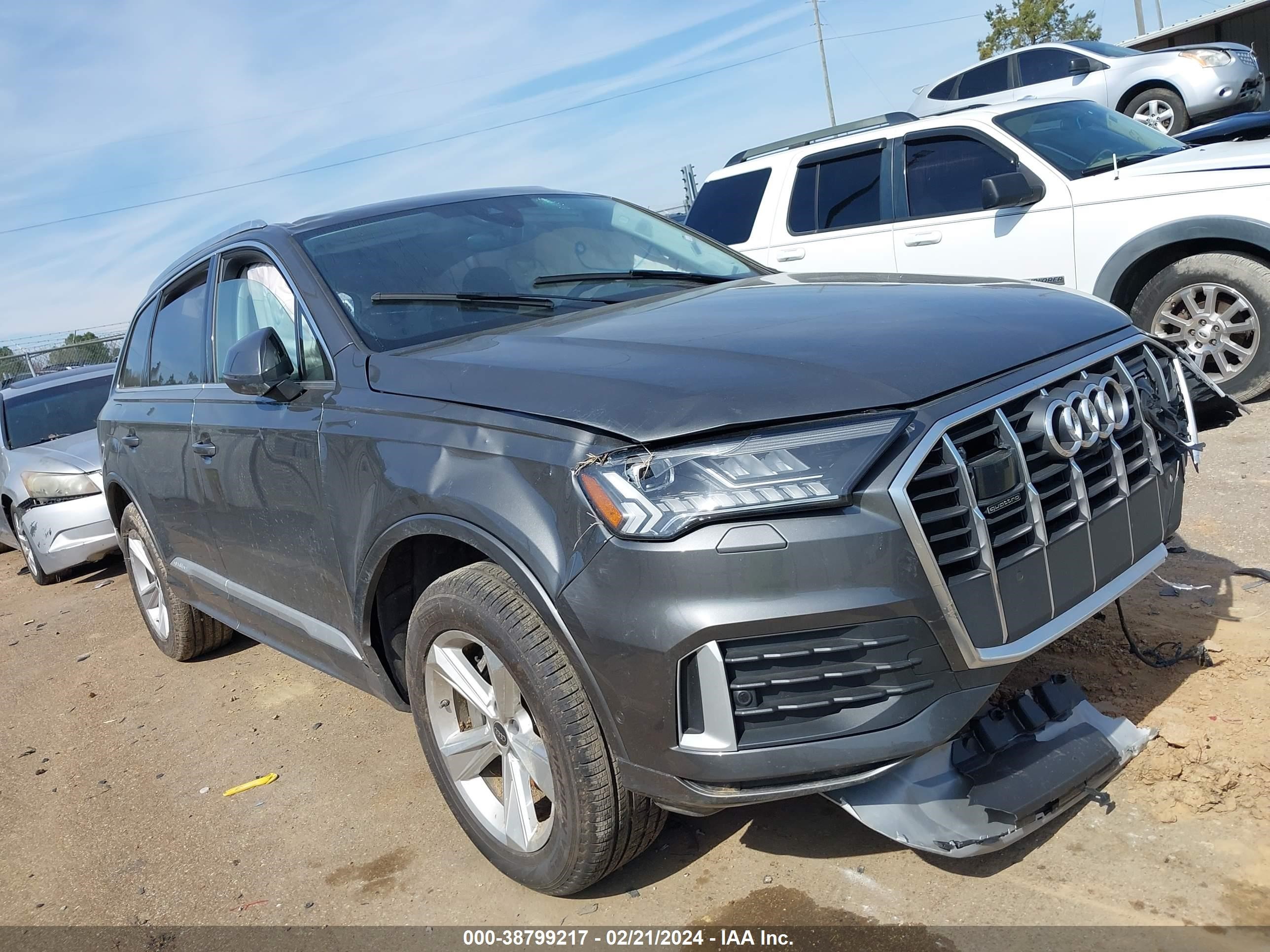 AUDI Q7 2024 wa1lcbf77rd004695