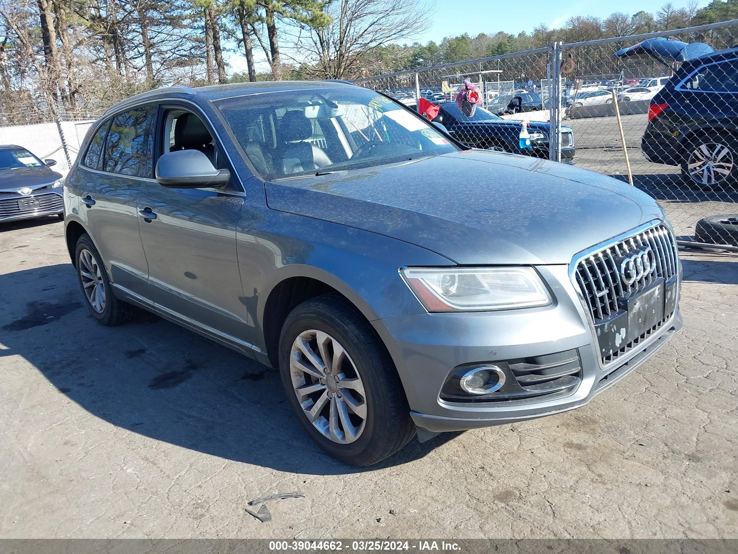 AUDI Q5 2013 wa1lfafp4da010188